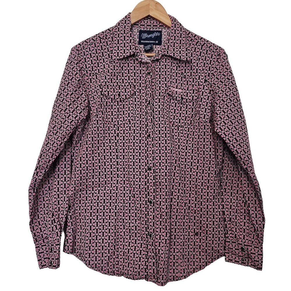 Wrangler Breast Cancer Button Up Blouse Womens Size Medium Pink Pearl Snaps
